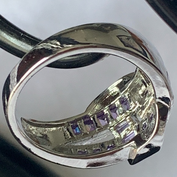 💜🆕 Silver & Amethyst Gemstone Knot Ring - Picture 4 of 7